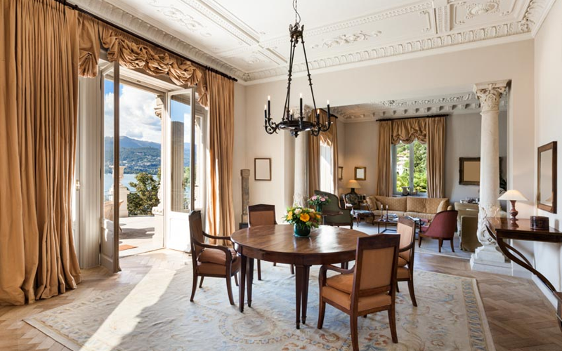 Cloth Store -Cloth Store 1